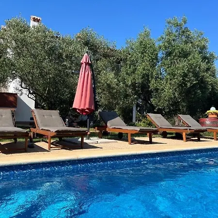Near Pula Σπίτι διακοπών