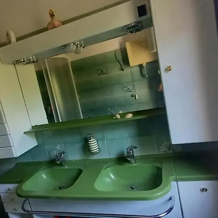 Σπίτι διακοπών Near Pula Šišan